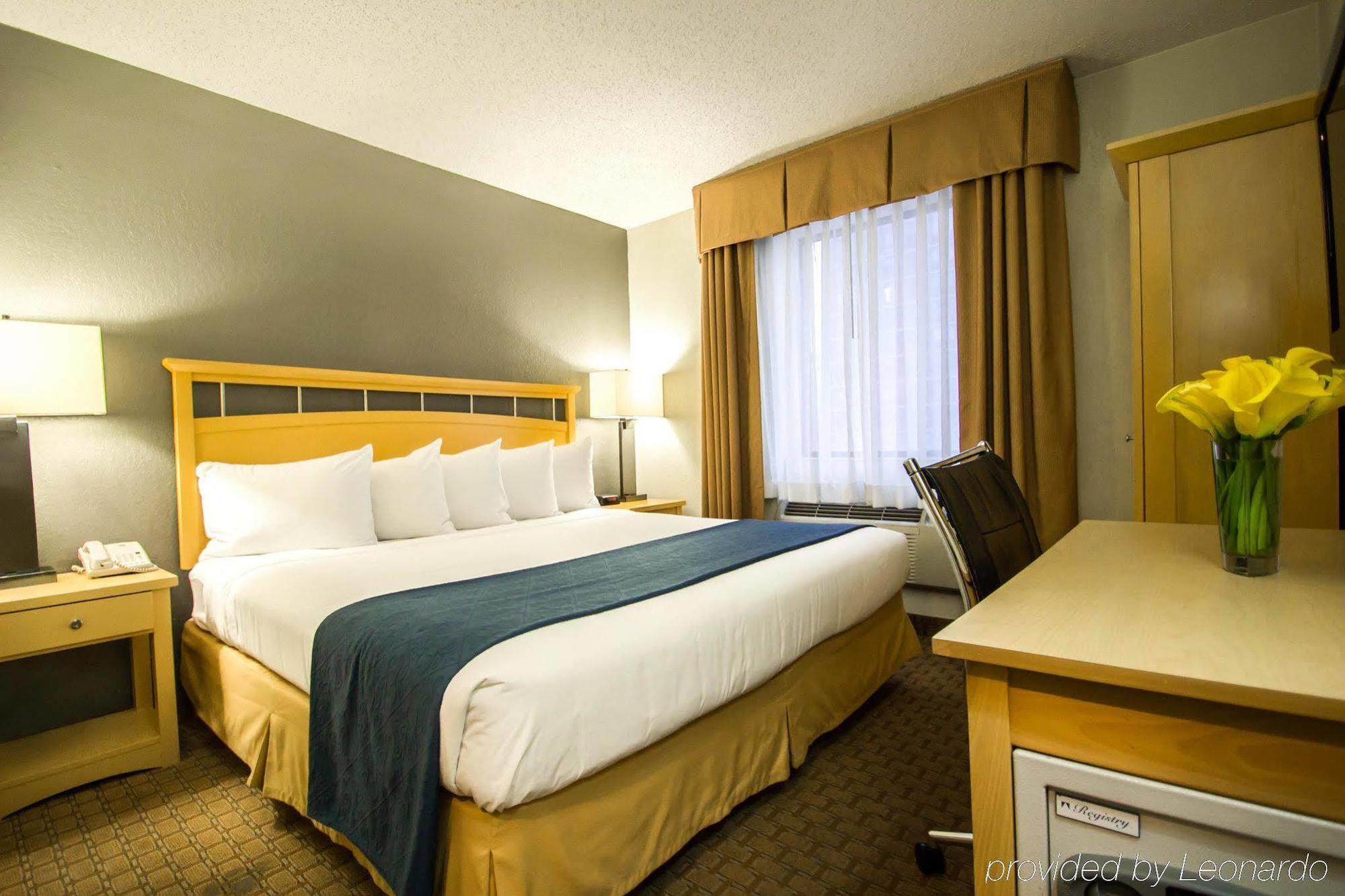 Hudson River Hotel New York Exterior photo